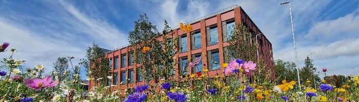 Open: 08.30 -16.30; Monday to Friday  
Location: Ground Floor Le Chéile Building
Email: 
careerscork@mtu.ie
careersemployerscork@mtu.ie 